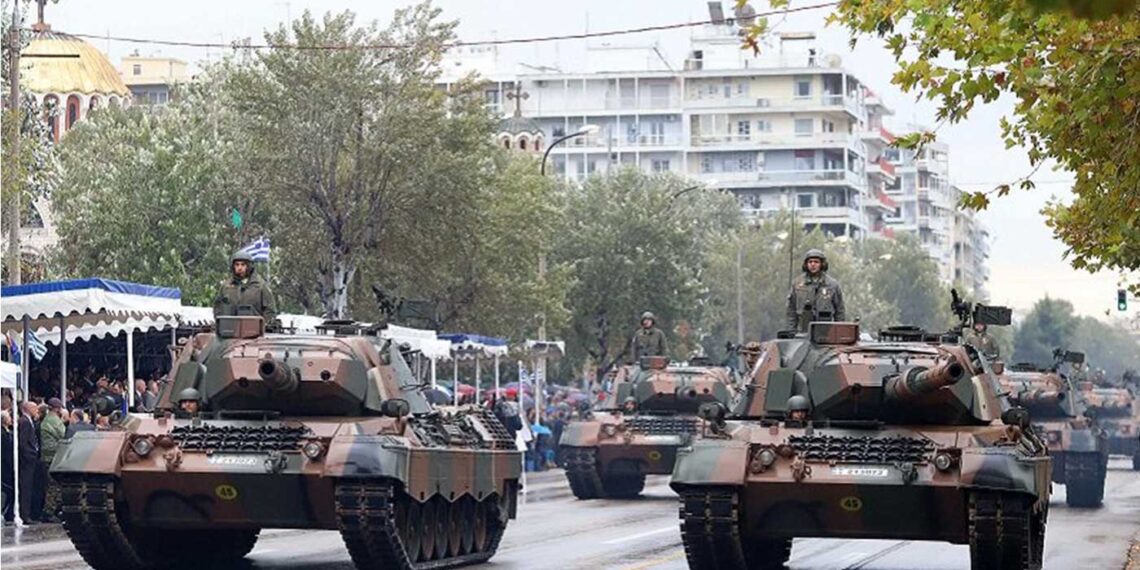 Θεσσαλονίκη: Για 60 λεπτά και μόνο με στρατιωτικά τμήματα η παρέλαση της 28ης Οκτωβρίου