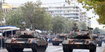 Θεσσαλονίκη: Για 60 λεπτά και μόνο με στρατιωτικά τμήματα η παρέλαση της 28ης Οκτωβρίου
