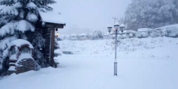 Χιονίζει τώρα στο Πισοδέρι Φλώρινας- Πανέμορφες εικόνες (βίντεο)