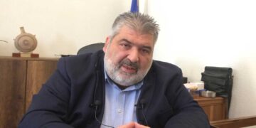 Την επιτάχυνση των έργων που υλοποιεί η  ΔΕΥΑ Εορδαίας στο επίκεντρο της συνάντησης του Περιφερειάρχη Δυτικής Μακεδονίας Γιώργου Κασαπίδη με τον Δήμαρχο Εορδαίας Παναγιώτη Πλακεντά 