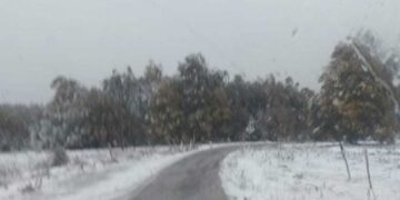 Ο πρώτος αποχιονισμός πραγματοποιείται στο Βίτσι