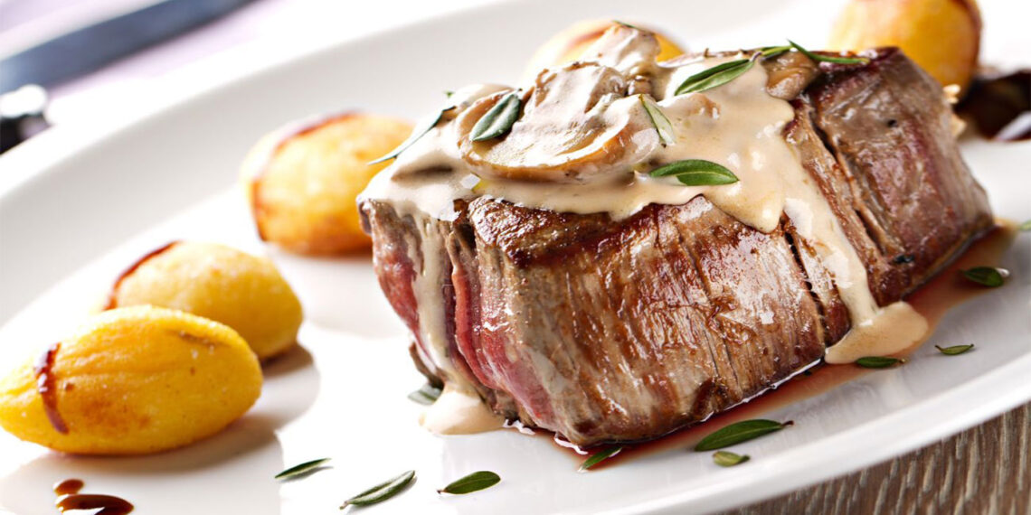 Χοιρινό με μανιτάρια του Έκτορα Μποτρίνι