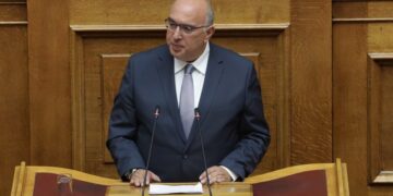 Ο Μιχάλης Παπαδόπουλος εκπρόσωπος της κυβέρνησης στα Ελευθέρια της Κοζάνης