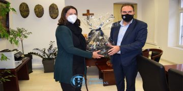 Η χρηματοδότηση  για τη θέρμανση και συντήρηση των σχολείων στο επίκεντρο της συνάντησης της Υπ. Παιδείας με τον Δήμαρχο Φλώρινας