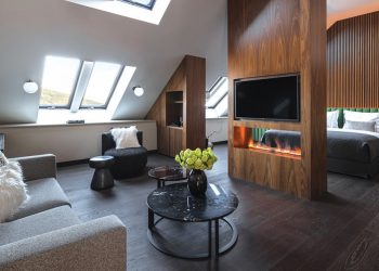 Μια ιδιαίτερη ξενάγηση σε ένα μοναδικής φυσικής ομορφιάς καταφύγιο στη Φλώρινα