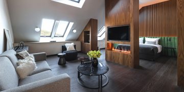 Μια ιδιαίτερη ξενάγηση σε ένα μοναδικής φυσικής ομορφιάς καταφύγιο στη Φλώρινα