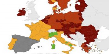 Κοροναϊός – Κοκκίνησε ολόκληρη η Ελλάδα στους Χάρτες του ECDC – Στο «βαθύ κόκκινο» Βόρεια Ελλάδα και Θεσσαλία
