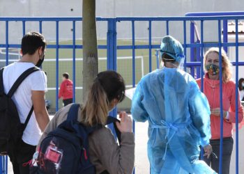 Αριθμός ρεκόρ στα κρούσματα μαθητών το τελευταίο 48ωρο στη Δευτεροβάθμια Εκπαίδευση Κοζάνης