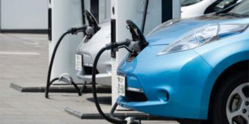 ΔΕΗ και Δήμος Εορδαίας: Αναπτύσσουν δίκτυο ταχυφορτιστών για ηλεκτρικά αυτοκίνητα