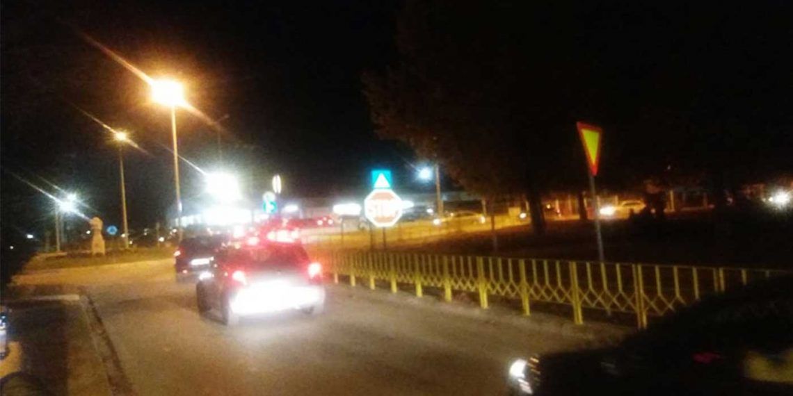 Με ΑΥΤΟΚΙΝΗΤΟΠΟΡΕΙΑ ΔΙΑΜΑΡΤΥΡΙΑΣ “απάντησαν” Κομμωτές και Κουρείς της Πτολεμαΐδας, στα νέα μέτρα της κυβέρνησης (της Κούλας Πουλασιχίδου)