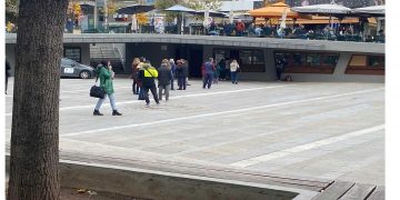 Ουρές για rapid test και στην κεντρική πλατεία Κοζάνης