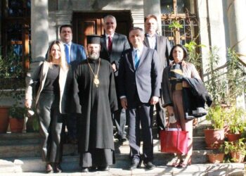 Στην Περιφέρεια Κορυτσάς βρέθηκε αντιπροσωπεία της Περιφέρειας Δ.Μ. και του Επιμελητηρίου Καστοριάς