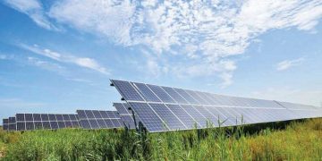 Περιβαλλοντικά και αναπτυξιακά οφέλη των φωτοβολταϊκών σταθμών – Γράφει ο Κωνσταντίνος Χ. Γκαράκης