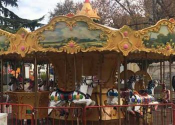 Στις 5 Δεκεμβρίου ανάβει το Χριστουγεννιάτικο δέντρο στην Κοζάνη – Σχεδιάζεται να μπουν καρουζέλ και πόνυ