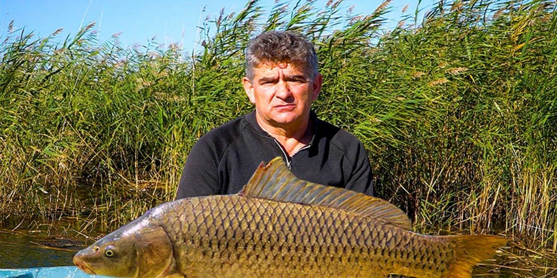 Μεγάλος Κυπρίνος και απίστευτο ψάρεμα στις Πρέσπες -VIDEO