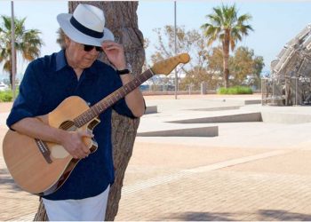 Πέθανε ο τραγουδιστής Χρήστος Κυριαζής