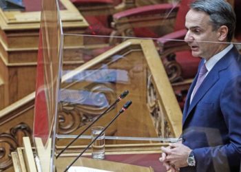 Μητσοτάκης: Μισός μισθός bonus σε 100.000 υγειονομικούς και ΕΚΑΒ – Ενίσχυση σε χαμηλοσυνταξιούχους και άτομα με αναπηρία