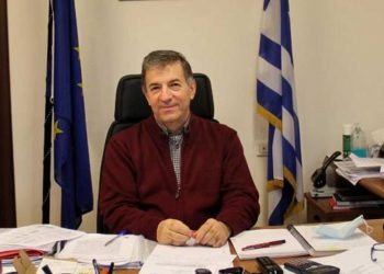 Επιστρατεύονται 8.000 αστυνομικοί για την τήρηση των νέων μέτρων για τους ανεμβολίαστους – Διπλασιάζονται τα πρόστιμα – Σε «μαύρη λίστα» τα καταστήματα