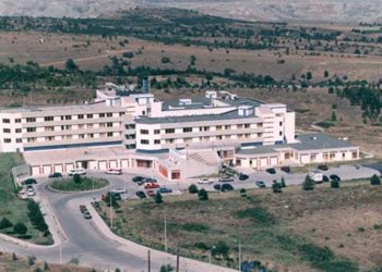 Πρόσκληση-Πρόκληση: Επισκεφθείτε κ. Πρωθυπουργέ το «Μποδοσάκειο» Νοσοκομείο στην Πτολεμαΐδα-  Γράφει ο Μιχάλης Ραμπίδης