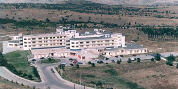 Πρόσκληση-Πρόκληση: Επισκεφθείτε κ. Πρωθυπουργέ το «Μποδοσάκειο» Νοσοκομείο στην Πτολεμαΐδα-  Γράφει ο Μιχάλης Ραμπίδης
