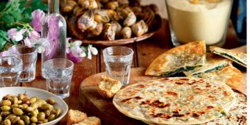 Η νηστεία των Χριστουγέννων: Τι τρώμε τη Μικρή Σαρακοστή