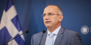 Οικονόμου: Την άλλη εβδομάδα οι επιτάξεις γιατρών εάν δεν καλυφθούν τα κενά που πρέπει