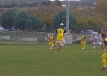 Επεισοδιακή ισοπαλία στο Λιάπειο για ΠΑΟ Κοίλων και Τιτάν Σερβίων (φώτο-βίντεο)