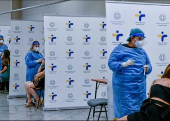 Κορωνοϊός: Νέα μέτρα και SMS από σήμερα στους ανεμβολίαστους