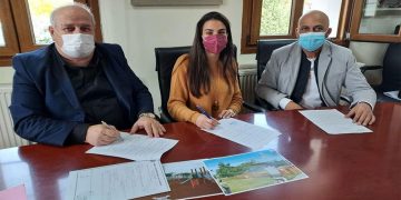 Νέες Παιδικές χαρές στις Πρέσπες