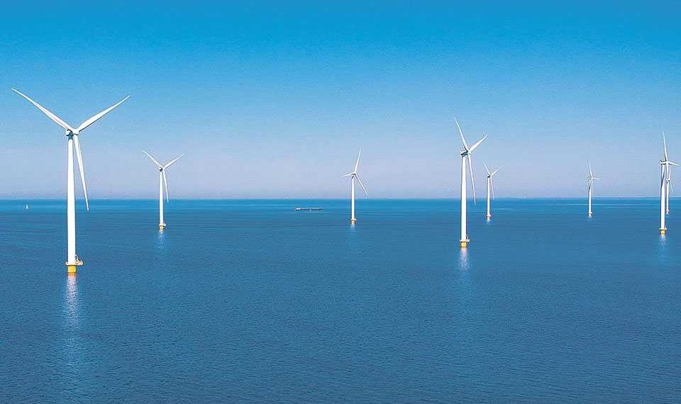 Άρθρο γνώμης του Μάξιμου Κωνσταντινίδη: Από το λιγνίτη στις ΑΠΕ.