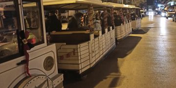 Πρεμιέρα σήμερα Κυριακή , για το Χριστουγεννιάτικο ΤΡΕΝΑΚΙ της Πτολεμαΐδας ! (της Κούλας Πουλασιχίδου)