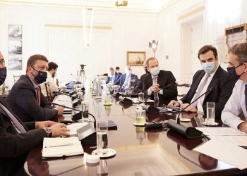 Υπ. Μεταφορών και Ψηφιακής Διακυβέρνησης: Έρχεται ψηφιοποίηση των διαδικασιών για την ανανέωση των αδειών οδήγησης- Σύσκεψη υπό τον πρωθυπουργό