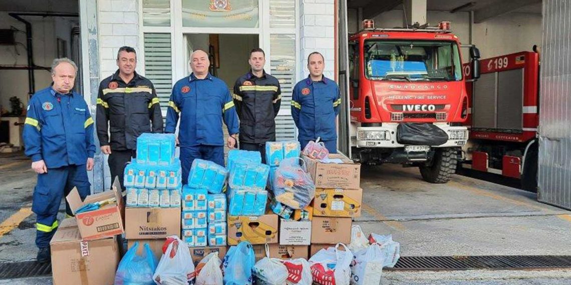 Τρόφιμα εν΄ όψει των γιορτών πρόσφερε η Περ. Πυροσβεστική Διοίκηση Δυτ. Μακεδονίας στο Χαμόγελο του Παιδιού