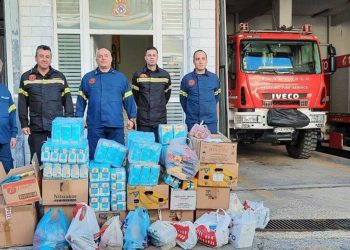 Τρόφιμα εν΄ όψει των γιορτών πρόσφερε η Περ. Πυροσβεστική Διοίκηση Δυτ. Μακεδονίας στο Χαμόγελο του Παιδιού