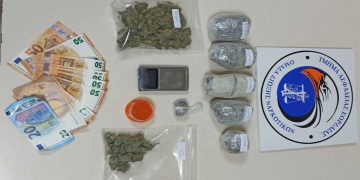 Αστυνομικός σκύλος βοήθησε στην σύλληψη 3 αντρών στην Πτολεμαΐδα για διακίνηση και κατοχή ακατέργαστης κάνναβης