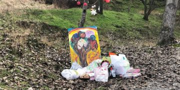 Ρούχα και παιχνίδια από Νηπιαγωγεία Πτολεμαΐδας (12ο) και Μουρικίου (1ο) σε παιδιά φυλακισμένων γυναικών στην Θήβα