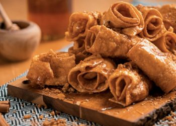 Χριστουγεννιάτικες δίπλες του Γιώργου Τσούλη