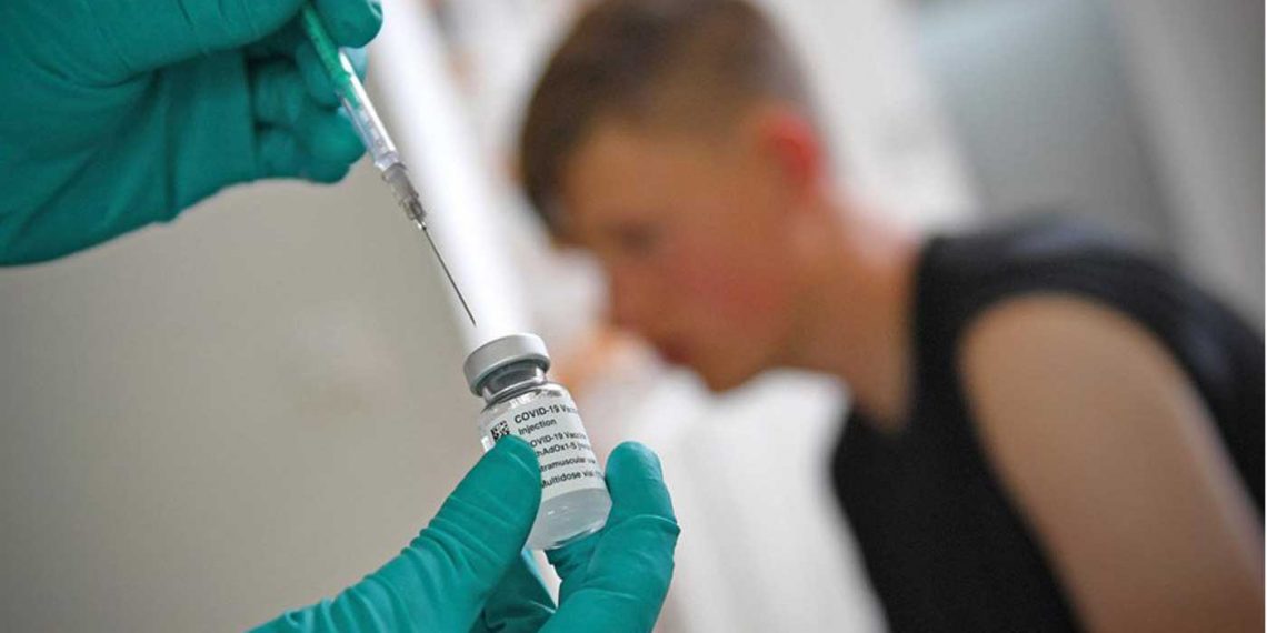 Παιδιά 5-11 ετών -Ξεκινούν την άλλη εβδομάδα οι εμβολιασμοί, πώς θα κλείνονται τα ραντεβού στους παιδιάτρους