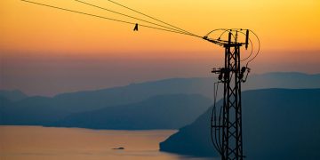 Ενέργεια: Ποια μέτρα ελάφρυνσης σχεδιάζονται – Αύξηση επιδότησης για ρεύμα και αέριο