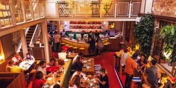 Ανοιχτά και τα μπαρ στο ρεβεγιόν της Πρωτοχρονιάς, στο mute η μουσική