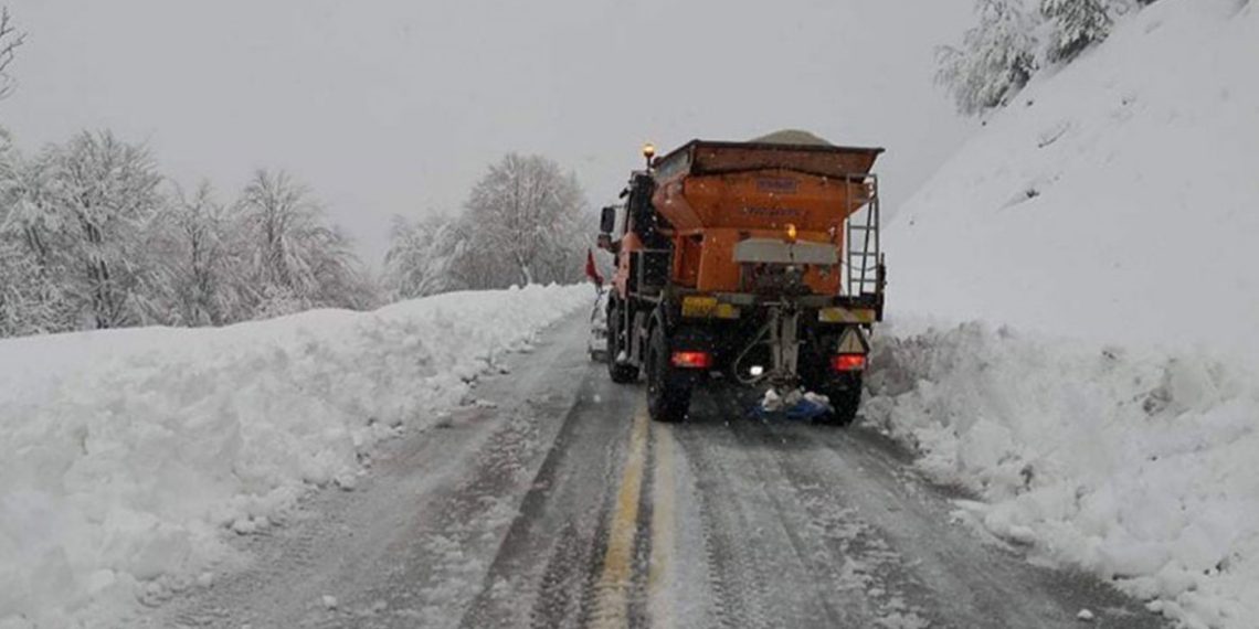 Δήμος Γρεβενών: Χιόνια στα ορεινά – Επί ποδός ολόκληρος ο μηχανισμός της Πολιτικής Προστασίας