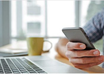 Πιερρακάκης: Ψηφιακά στο εξής η ανανέωση διπλωμάτων και το αντίγραφο αδειών οδήγησης