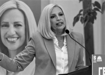Για τις πολιτικές εξελίξεις στο ΚΙΝΑΛ: Εμπρός στο δρόμο που χάραξε η Φώφη Γεννηματά – Του Κωνσταντίνου Περτσινίδη