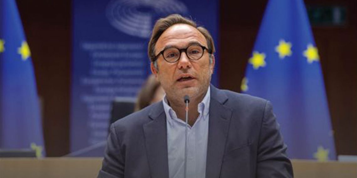 Ο Ευρωβουλευτής Π. Κόκκαλης γράφει: Η Κλιματική Αλλαγή είναι ανθρωπογενής και η θεραπεία στο χέρι μας