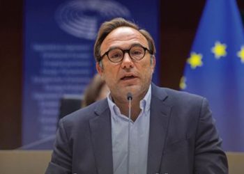 Ο Ευρωβουλευτής Π. Κόκκαλης γράφει: Η Κλιματική Αλλαγή είναι ανθρωπογενής και η θεραπεία στο χέρι μας