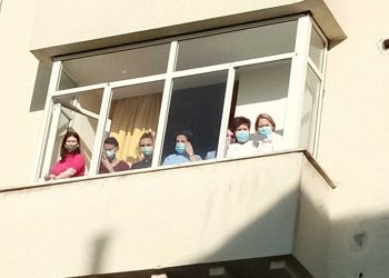 Τα κάλαντα στους ασθενείς του Μαμάτσειου έψαλλε η Φιλαρμονική του Δήμου Κοζάνης «Πανδώρα»