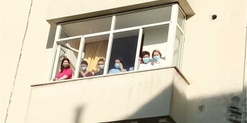 Τα κάλαντα στους ασθενείς του Μαμάτσειου έψαλλε η Φιλαρμονική του Δήμου Κοζάνης «Πανδώρα»