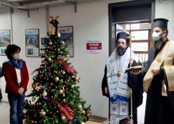 Ο Σεβεσμιώτατος Μητροπολίτης Καστορίας στην Αντιπεριφερειάρχη Καστοριάς