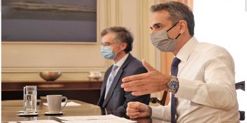 Ρεβεγιόν με ανοιχτά εστιατόρια μέχρι τις 02:00 – Πάμε για 30.000 κρούσματα σήμερα