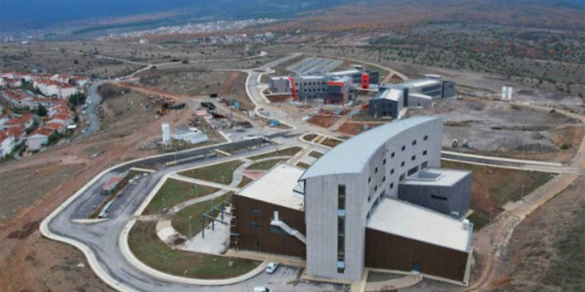 Κονδύλι 3,2 εκ. ευρώ για τα σχολεία και το Πανεπιστήμιο της Δυτικής Μακεδονίας